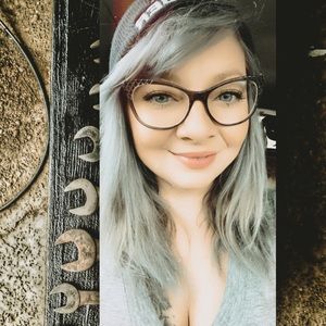 Meet your Posher, Kristen